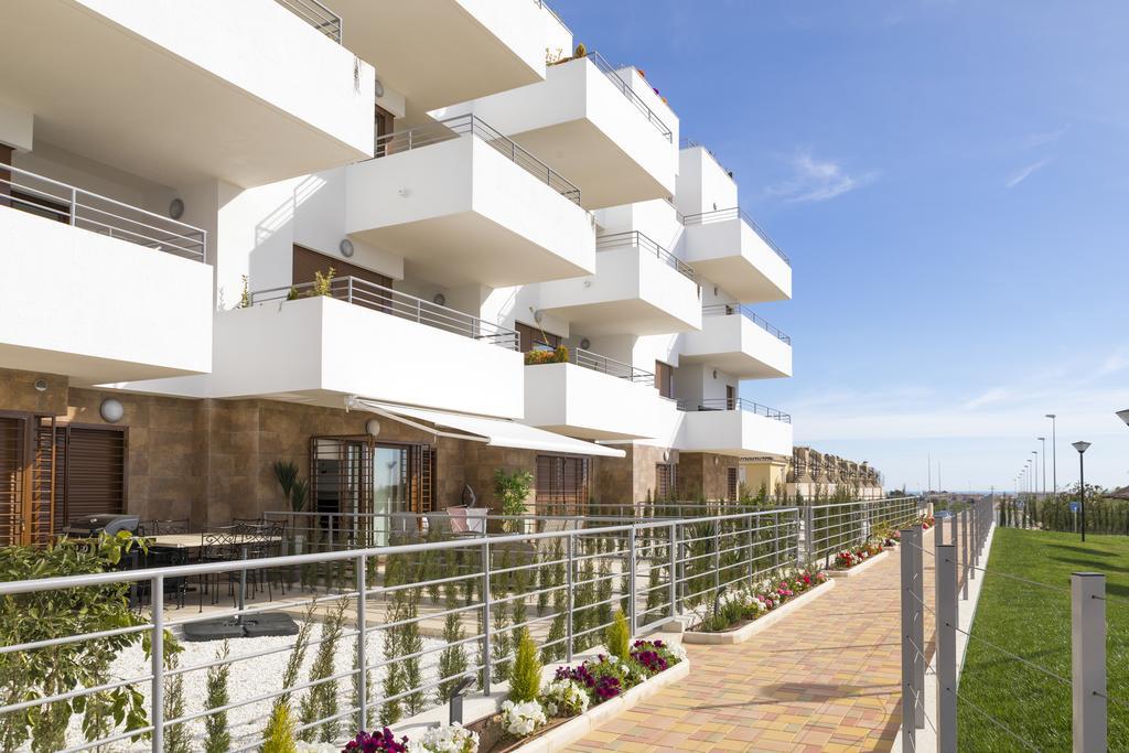 Terrazas De Campoamor By Mar Holidays أوريويلا المظهر الخارجي الصورة